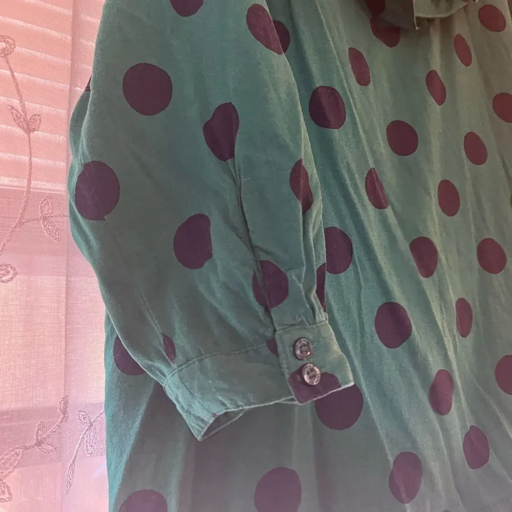 Crown & Ivy Green and Black Polka Dot Top - Picture 4 of 8
